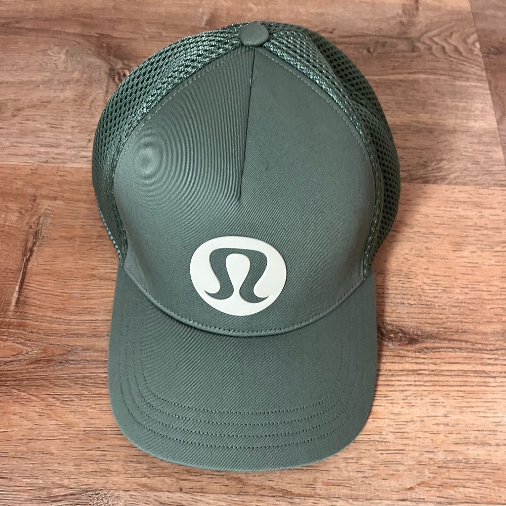 lululemon athletica Green Mesh Hat